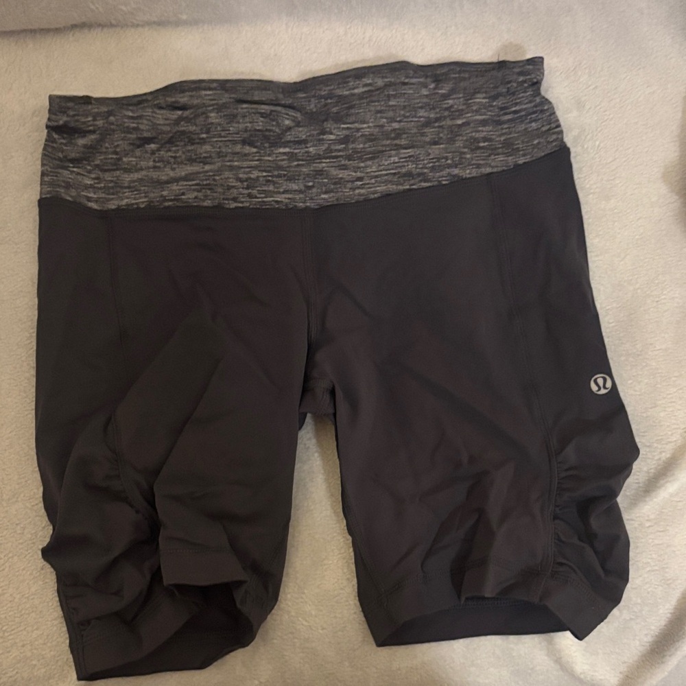 lululemon athletica Black shorts with Heather Gray Fold-Over Waist